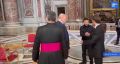 Трамп попросил Макрона уйти перед разговором с Зеленским в Ватикане