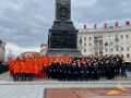 Игроки национальных сборных и руководство хоккейных федераций России и Беларуси возложили цветы к Вечному огню на площади Победы в Минске