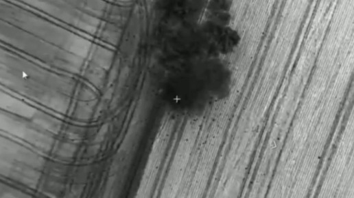 Российские военные ударом «Искандера» уничтожили в Сумской области пусковую установку HIMARS, из которой ВСУ вели ракетные обстрелы курского Рыльска, сообщило Минобороны