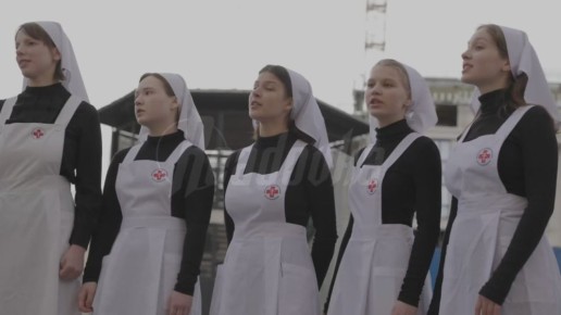 Студенты Свято-Димитриевского училища сестер милосердия провели в Москве флешмоб, посвященный Дню медицинской сестры