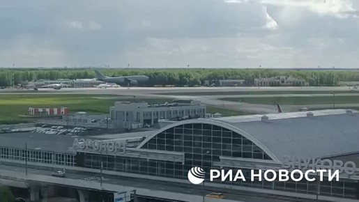 «Товарищ Путин, ради Бога»: самолет президента Бразилии приземлился в Москве