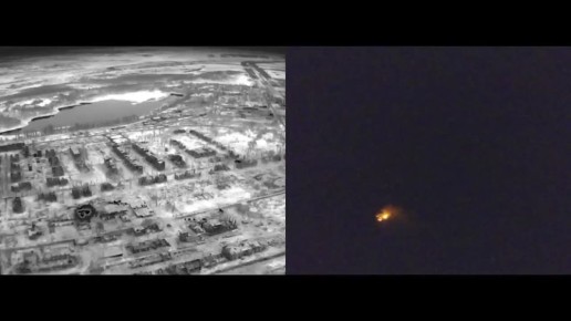 Часов Яр. Тяжёлое штурмовое орудие ТОС-1А бъёт термобарическими рекетами по одному из последних оплотов противника в городской застройке