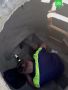 Самое доброе на сегодня видео от подмосковных гаишников: на Минском шоссе они спасли пятерых утят, которые провалились в ливневую канализацию
