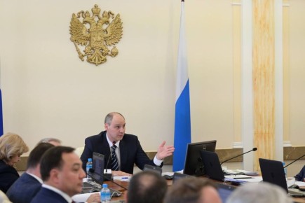 Врио губернатора Свердловской области Денис Паслер дал указание повысить результативность использования бюджетных денег в процессе выполнения нацпроектов