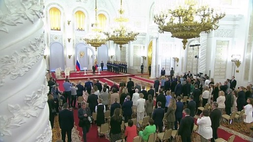 В Кремле началась церемония награждения Героев Труда и лауреатов госпремий, награды вручает Владимир Путин