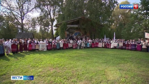 В честь Дня России наградили отличившихся жителей Псковской области