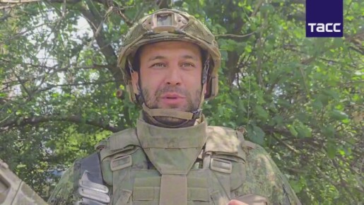 Для освобождения Петровского ВС РФ вышли в тыл ВСУ в Днепропетровской области, рассказал ТАСС командир штурмового отряда полка Ильхом Петер