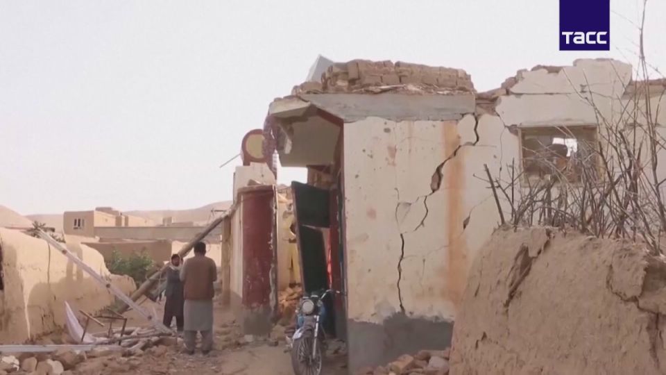      27 ,      830,   TOLOnews