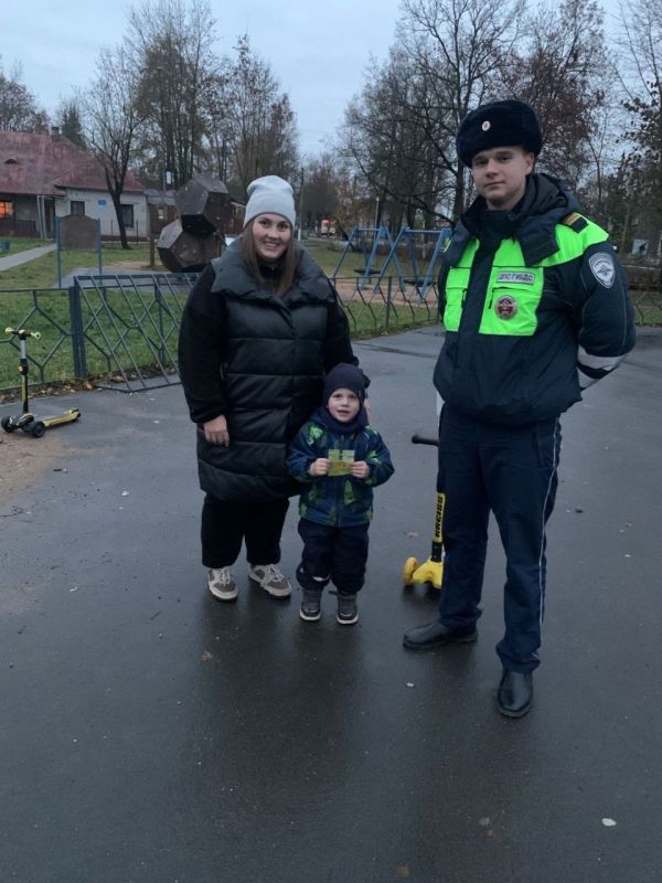 С 31 октября по 04 ноября 2025 года сотрудниками Госавтоинспекции Отделения МВД России «Пыталовское» проводится оперативно-профилактическое мероприятие, направленное на обеспечение безопасности детей на дорогах