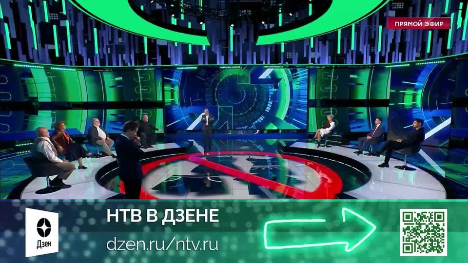 За откровенные наряды звезд должны взяться в Минкультуры, считает эксперт «Места встречи», возмущенный «публичным оголением» артистов: