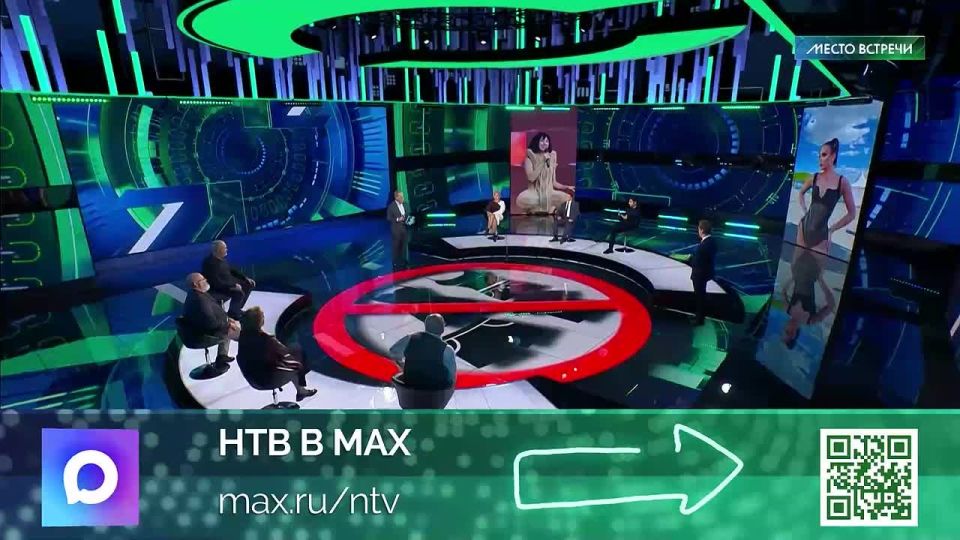 Ничего криминального в том, что артисты оголяются на сцене и порой откровенно себя на ней ведут, нет