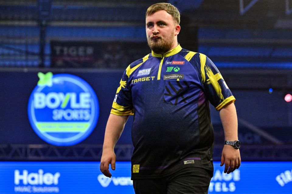 Британские женщины назвали 18-летнего игрока в дартс Люка Литтлера самым сексуальным спортсменом в мире