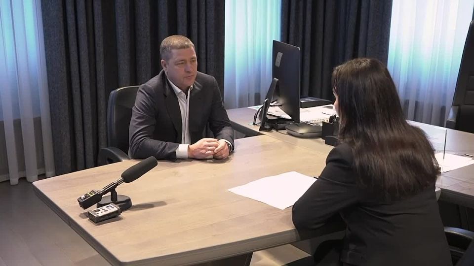 Михаил Ведерников: 28 специалистов приступили к работе в Псковской области благодаря программе «Земский работник культуры»