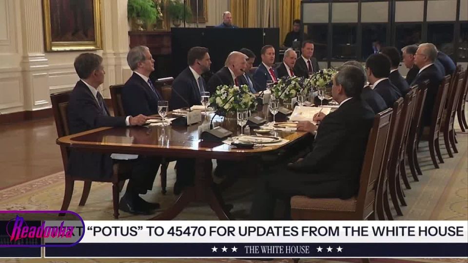 Президент Узбекистана назвал Трампа «президентом мира», а глава Казахстана и вовсе его «лидером, посланным с небес»