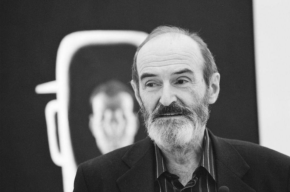 Умер автор картины «Слава КПСС» Эрик Булатов