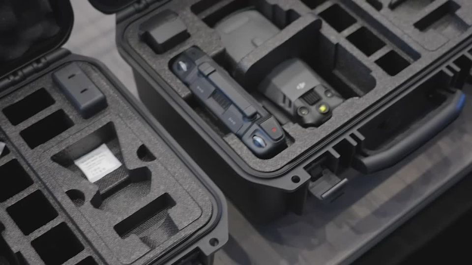 Михаил Ведерников: Передал командованию нашей 76-й гвардейской десантно-штурмовой дивизии очередную партию квадрокоптеров Mavic