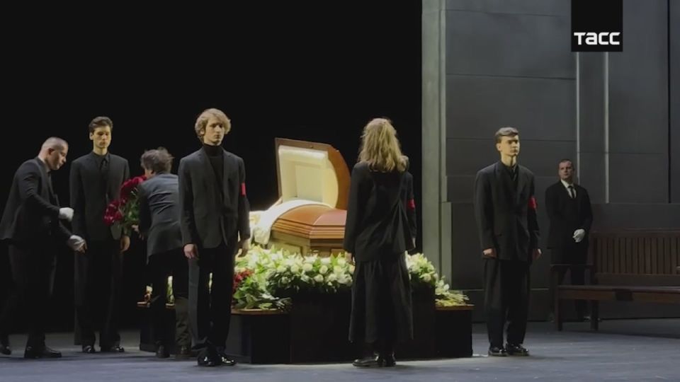 В Москве проходит прощание с народным артистом РФ Владимиром Симоновым