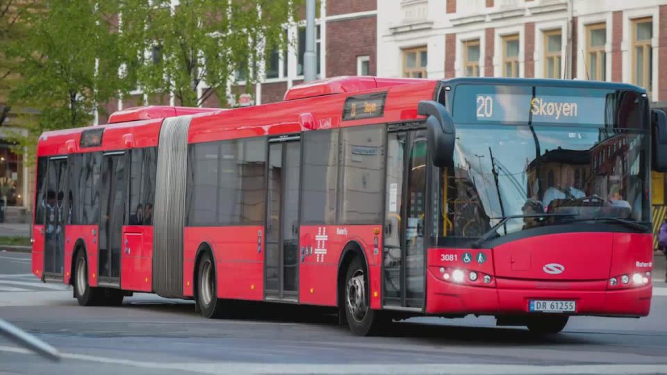 Европейцев погружают в антикитайскую истерию из-за электробусов