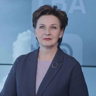 Вера Кондратьева: Работа муниципальных служащих каждый день напрямую влияет на то, как мы живем: от благоустройства дворов до эффективности предоставления социальных услуг