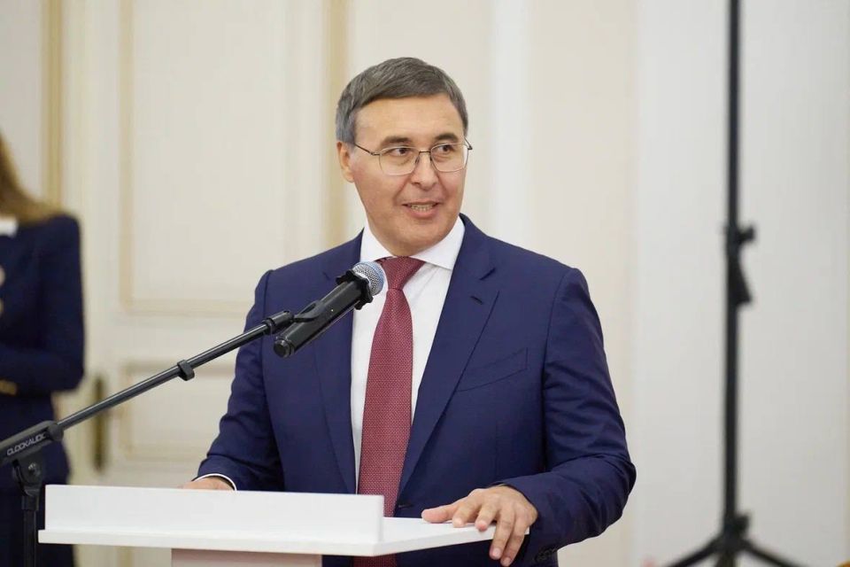 Валерий Фальков вручил государственные награды ученым и преподавателям