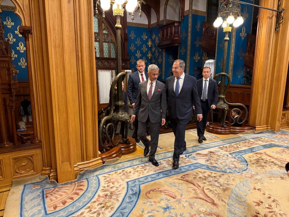 Мария Захарова: Переговоры глав России и Индии в Москве