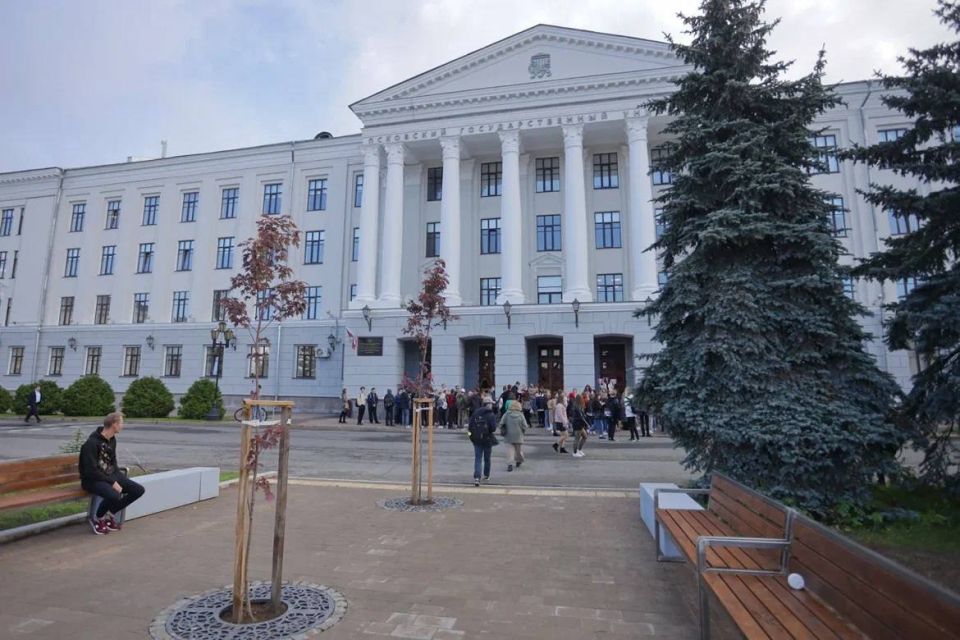 Михаил Ведерников: Поздравляю преподавателей высшей школы с профессиональным праздником!