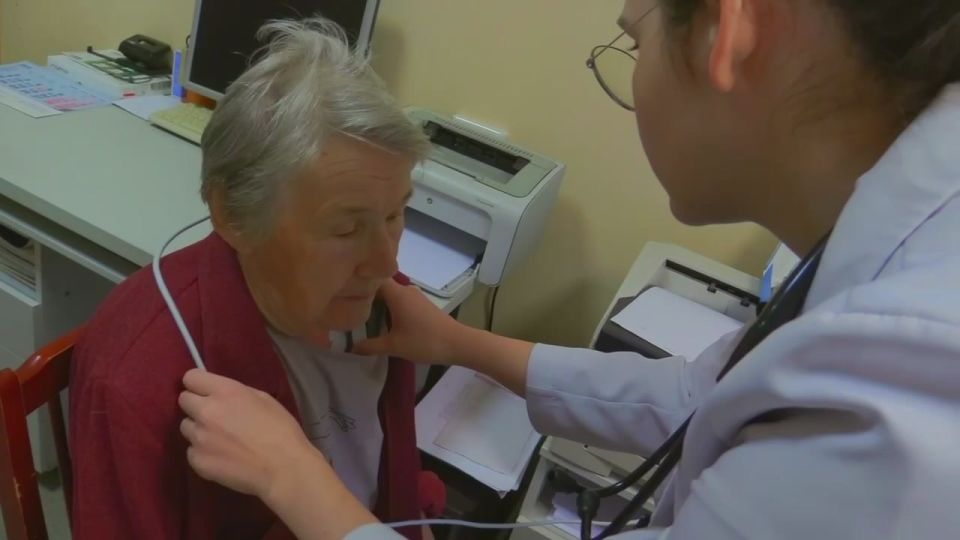 Михаил Ведерников: 92 врача и 173 средних медработника пришли в систему здравоохранения Псковской области в 2025 году – это уже на 50 человек больше, чем годом ранее