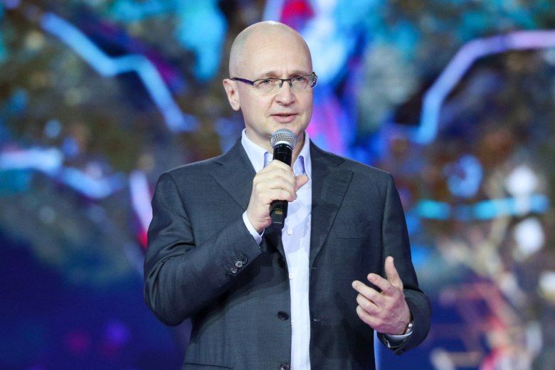 «Это борьба за право быть русскими»: Кириенко заявил о росте религиозности и назвал СВО сражением за суверенитет и духовные ценности