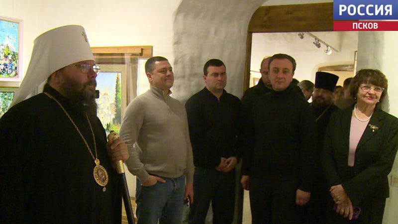 Выставка абхазских художников открылась в выставочном зале Двора Постникова