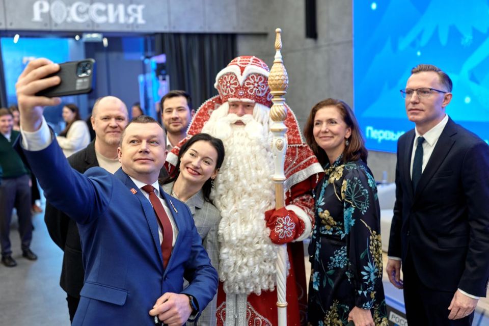 Стартовала «Ёлка желаний» 2025–2026