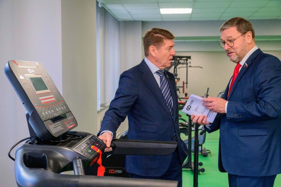 Сегодня в составе делегации посетили ключевые объекты, включённые в постановление Совета Федерации о поддержке социально-экономического развития региона