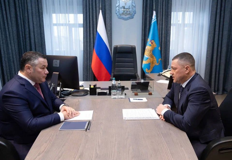 Михаил Ведерников: На рабочей встрече с Полномочным представителем Президента Игорем РУДЕНЕЙ обсудили работу над формированием бюджета на 2026 год и плановый период