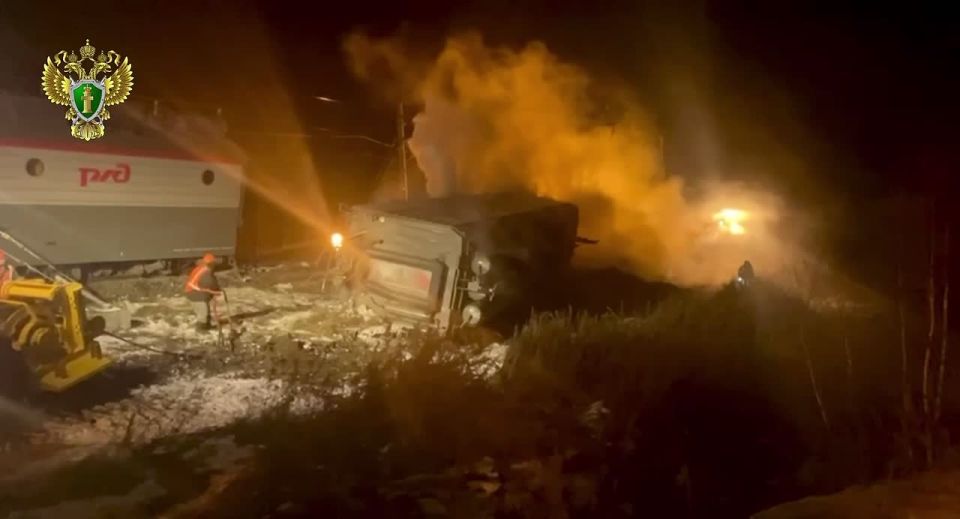 Вагоны с углем сошли с рельс в Иркутской области