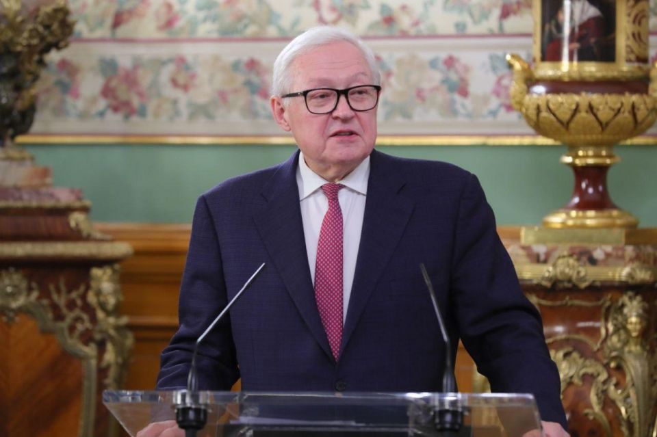 Заместитель Министра иностранных дел Российской Федерации, шерпа России в БРИКС С.А.Рябков встретился с участниками стратегической сессии Гражданского совета БРИКС (Москва, 17-18 ноября), организованной Экспертным советом по...