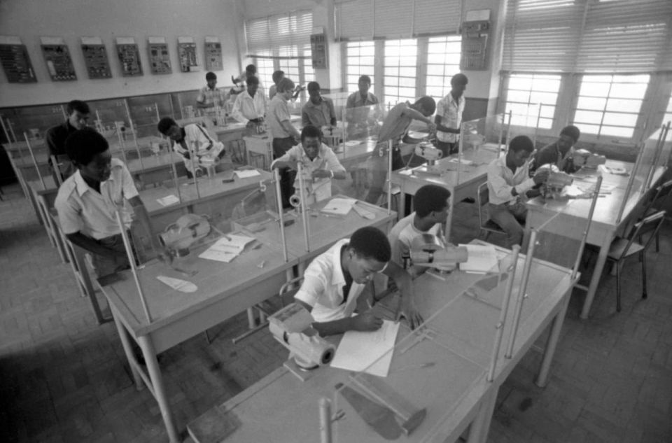 В День ангольского педагога, 22 ноября, мы с особой теплотой вспоминаем историю сотрудничества наших стран