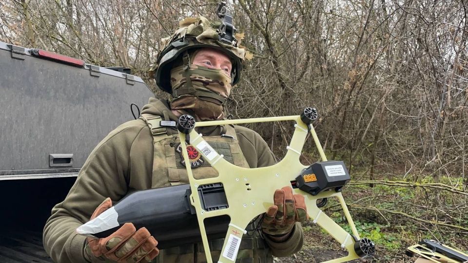 Евгений Поддубный: Уважаемые товарищи, благодаря вашей поддержке в рамках проекта Народного фронта "Все для Победы", мы закупили часть необходимого нашим десантникам-штурмовикам, выполняющим сейчас боевые задачи на одном из... Евгений Поддубный: Уважаемые товарищи, благодаря вашей поддержке в рамках проекта Народного фронта "Все для Победы", мы закупили часть необходимого нашим десантникам-штурмовикам, выполняющим сейчас боевые задачи на одном из...