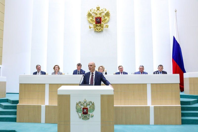 Сенаторы единогласно одобрили закон о федеральном бюджете на 2026 год и на плановый период 2027–2028 годов Сенаторы единогласно одобрили закон о федеральном бюджете на 2026 год и на плановый период 2027–2028 годов