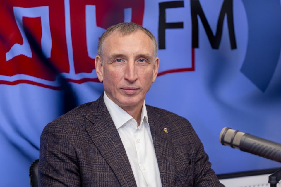 Депутат Государственной Думы от Псковской области, секретарь регионального отделения партии «Единая Россия» Александр Козловский про подрядчиков на конкурсах и неэффективность этой системы: