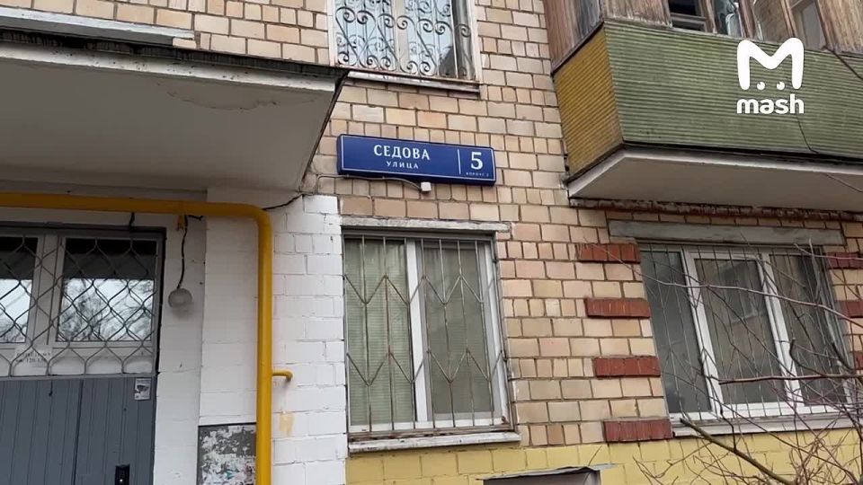 Дом из "Операции Ы" в московском районе Свиблово могут снести — та самая хрущёвка, у которой Шурик гонялся за Федей, попала под реновацию