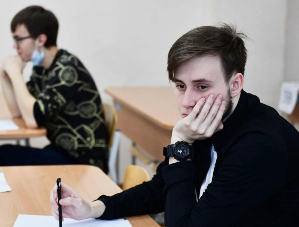 Обязательная трехлетняя отработка может ждать всех выпускников вузов