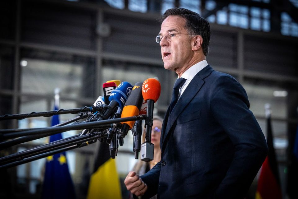 Конфликт на Украине может завершиться к концу этого года, заявил в интервью El Pais генеральный секретарь НАТО Марк Рютте