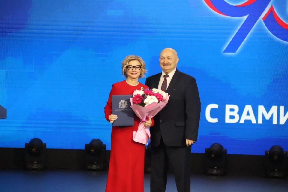 Торжественное мероприятие, посвященное 95-летию Псковского областного радио и 65-летию областного телевидения, прошло в Городском культурном центре