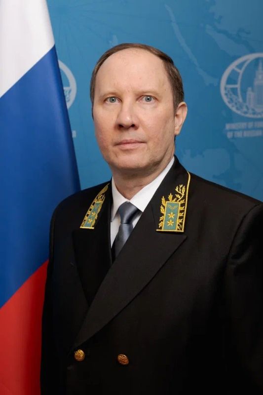 #НовыеНазначения. Указом Президента Российской Федерации от 11 ноября 2025 года № 828 Черненко Сергей Владимирович назначен Чрезвычайным и Полномочным Послом Российской Федерации в Республике Бурунди