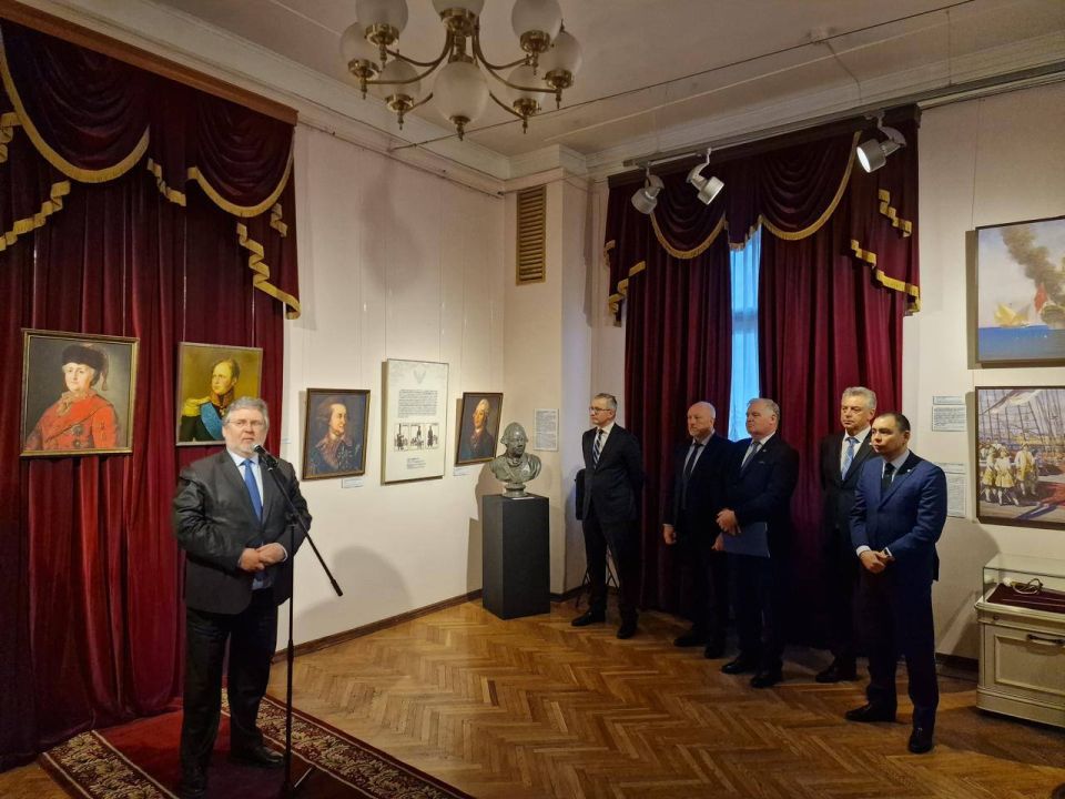 26   -   275-         .. (1750-1812)   ,       ...