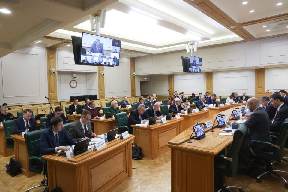 Предложения по поддержке лесной отрасли, подготовленные сенаторами, буду направлены в Правительство РФ Предложения по поддержке лесной отрасли, подготовленные сенаторами, буду направлены в Правительство РФ