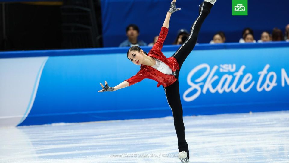 Российских фигуристов Аделию Петросян и Петра Гуменника допустили до участия в ОИ-2026, сообщили в Международном олимпийском комитете