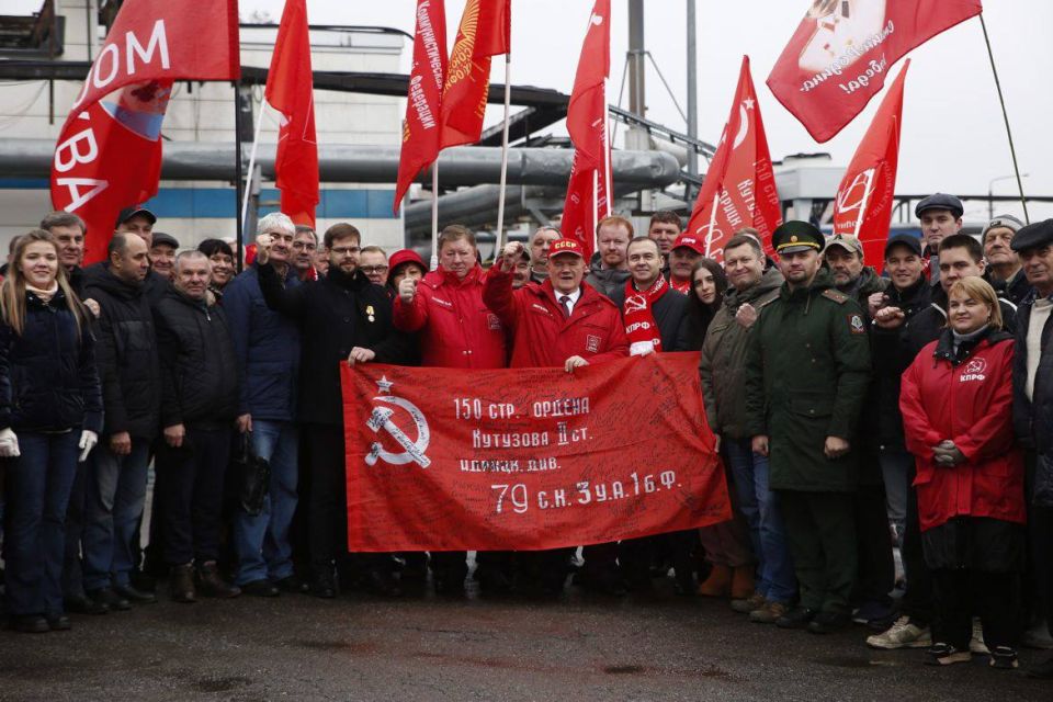 За полную и безоговорочную Победу России в СВО!