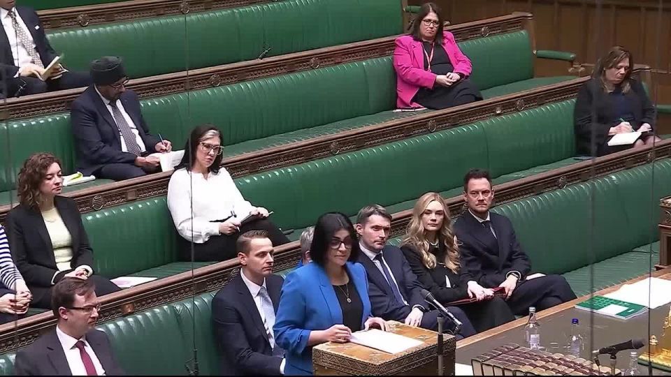 Глава МВД Британии Махмуд обрушилась на христиан