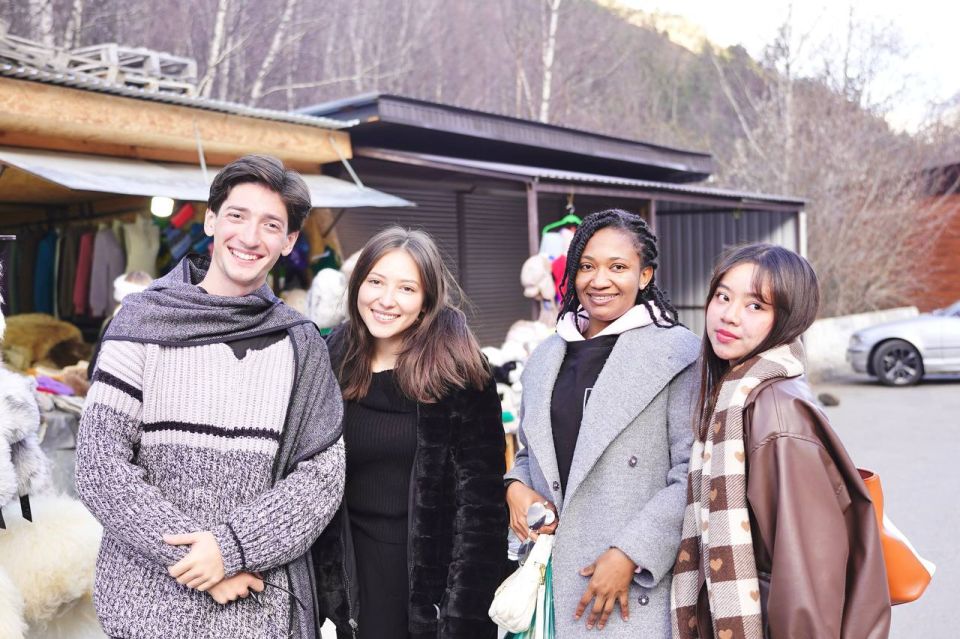 В Кабардино-Балкарии прошёл IV Международный молодёжный форум «Наша общая Победа», организованный в рамках проекта «Знакомство с российским Кавказом» В Кабардино-Балкарии прошёл IV Международный молодёжный форум «Наша общая Победа», организованный в рамках проекта «Знакомство с российским Кавказом»