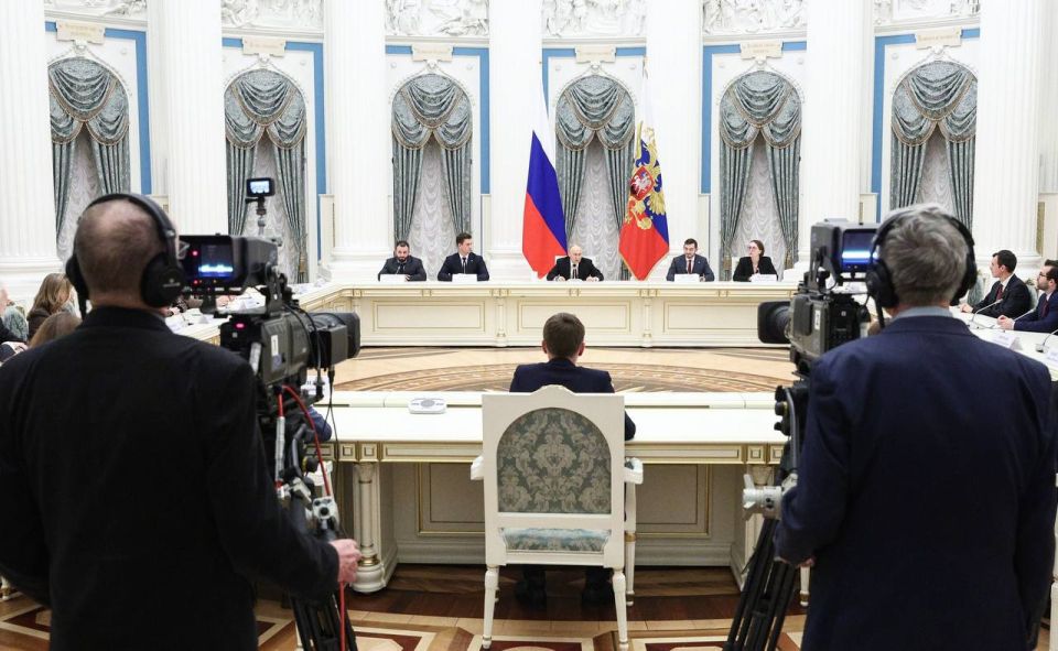 Сотрудничество между государством, бизнесом и сообществом ученых будет усиливаться Сотрудничество между государством, бизнесом и сообществом ученых будет усиливаться